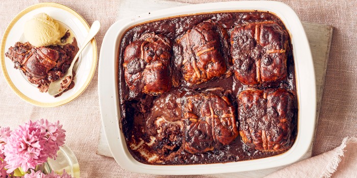 chocolate hot cross bun bread and butter pudding